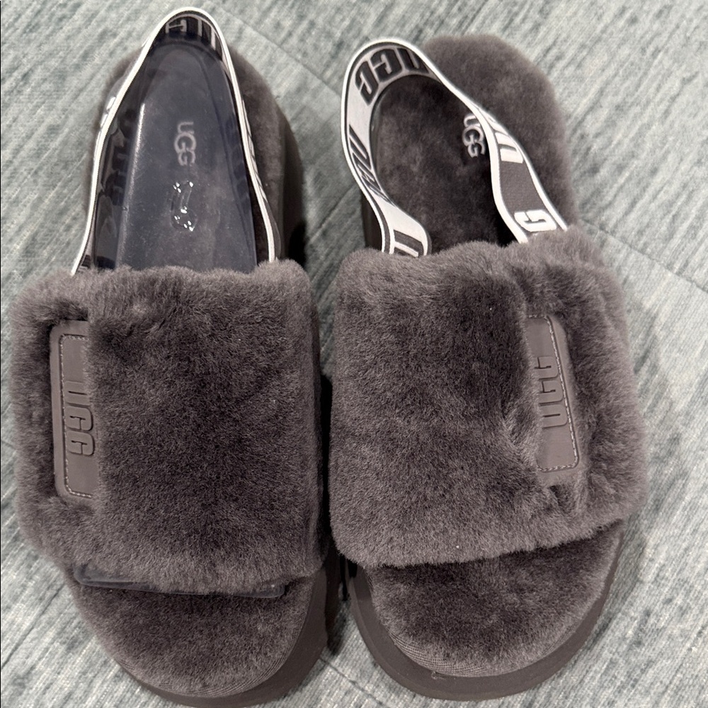 UGG Charcoal Fluffy Slide Sandals women 9